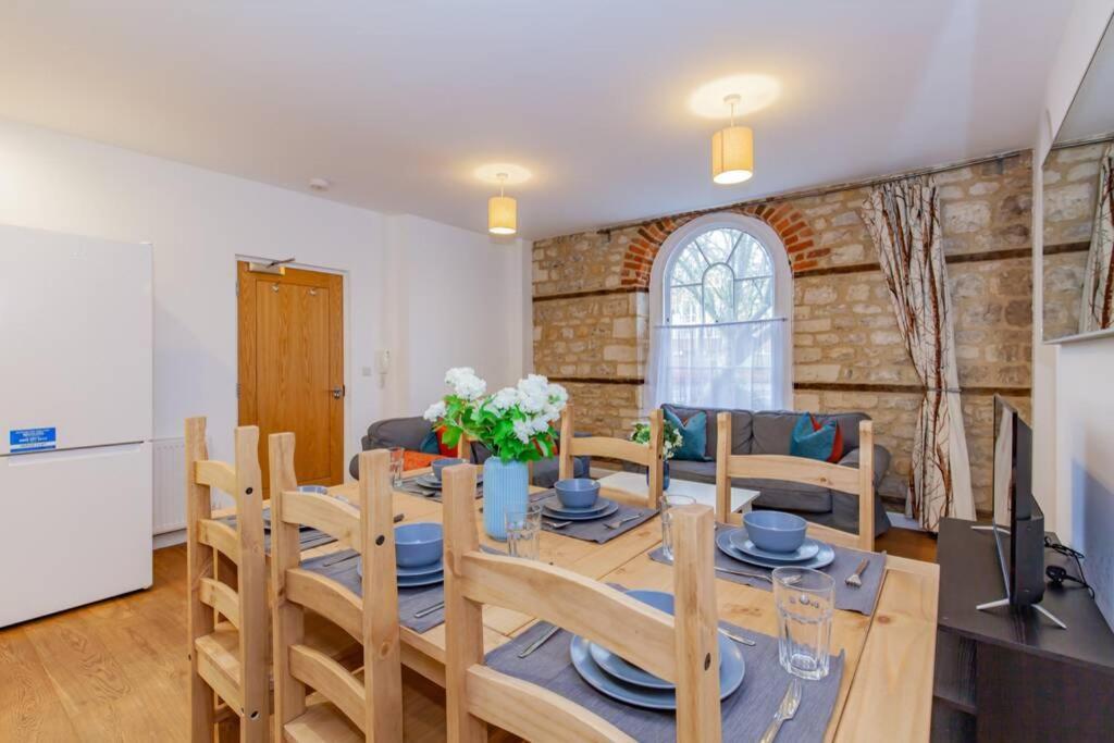 Unique And Quirky Central Apartment With Parking オックスフォード エクステリア 写真
